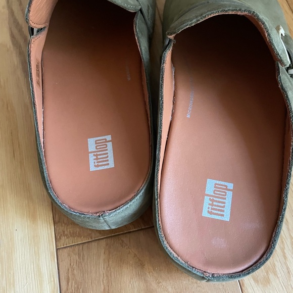 Fit Flop Size 9 Green Leather Buckle Mule Shoes - Picture 7 of 9